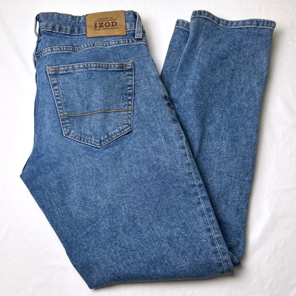 IZOD Mens Saltwater Jeans Blue Size 32x32 Straight Fit Medium Wash Denim Stretch
